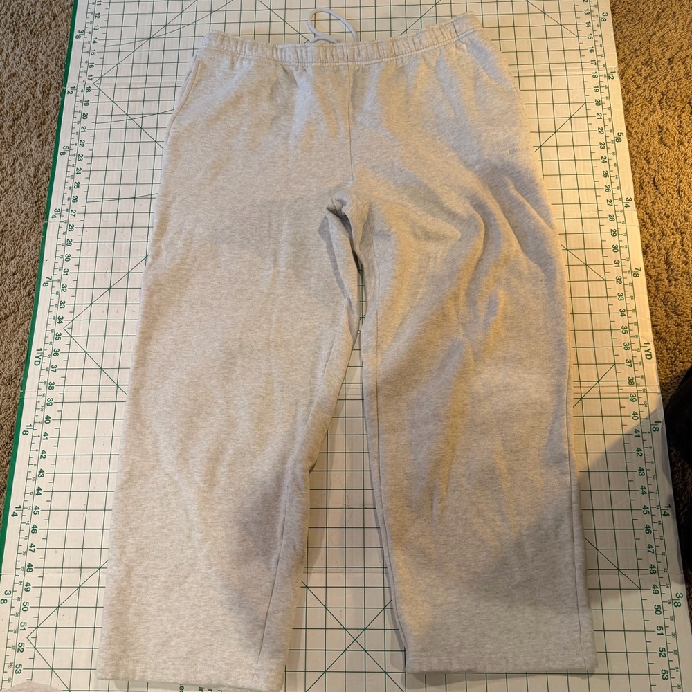 TNA sweatfleece mega fit petite